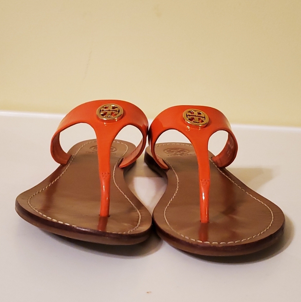 Tory Burch Orange Patent Leather Thong Sandals - Picture 6 of 11